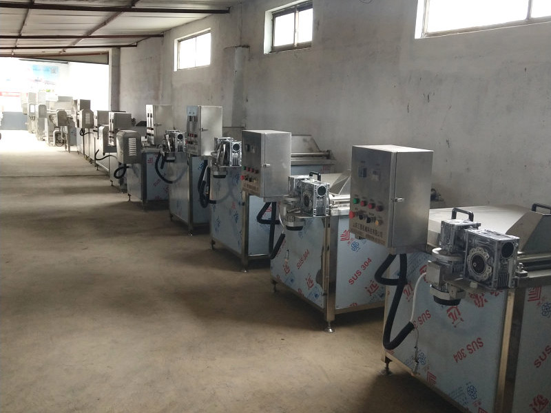 翻轉(zhuǎn)出料半自動油炸機